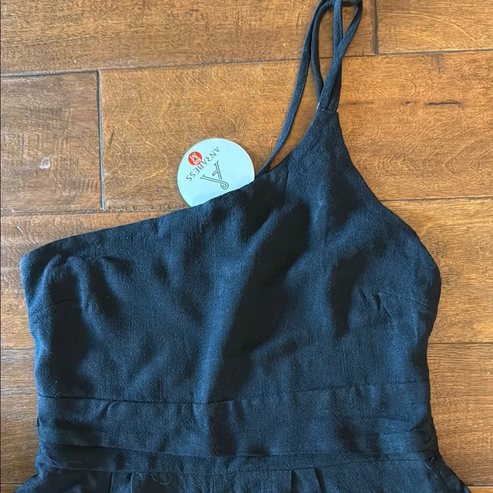 *NWT - Antares’s - Black Sleeveless Wide-Leg Jumpsuit (sz med) - Picture 2 of 6